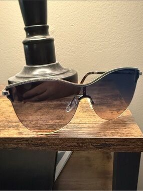 Vince Camuto Rimless Gradient Shield Sunglasses
